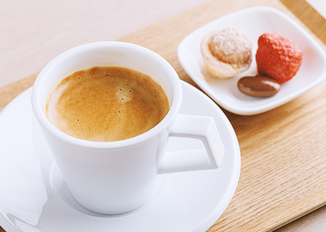 コーヒーと小菓子